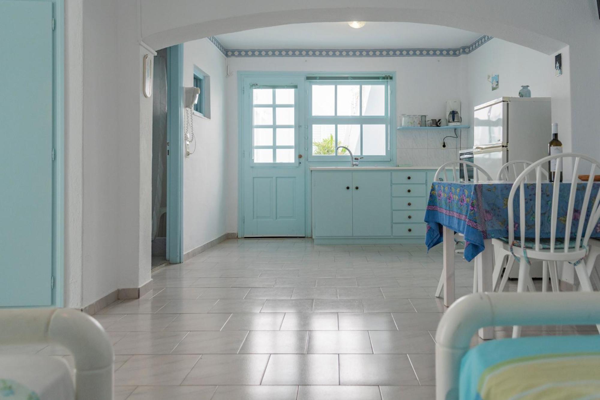 Paroscarmel Studio-Apartment Logaras Dış mekan fotoğraf