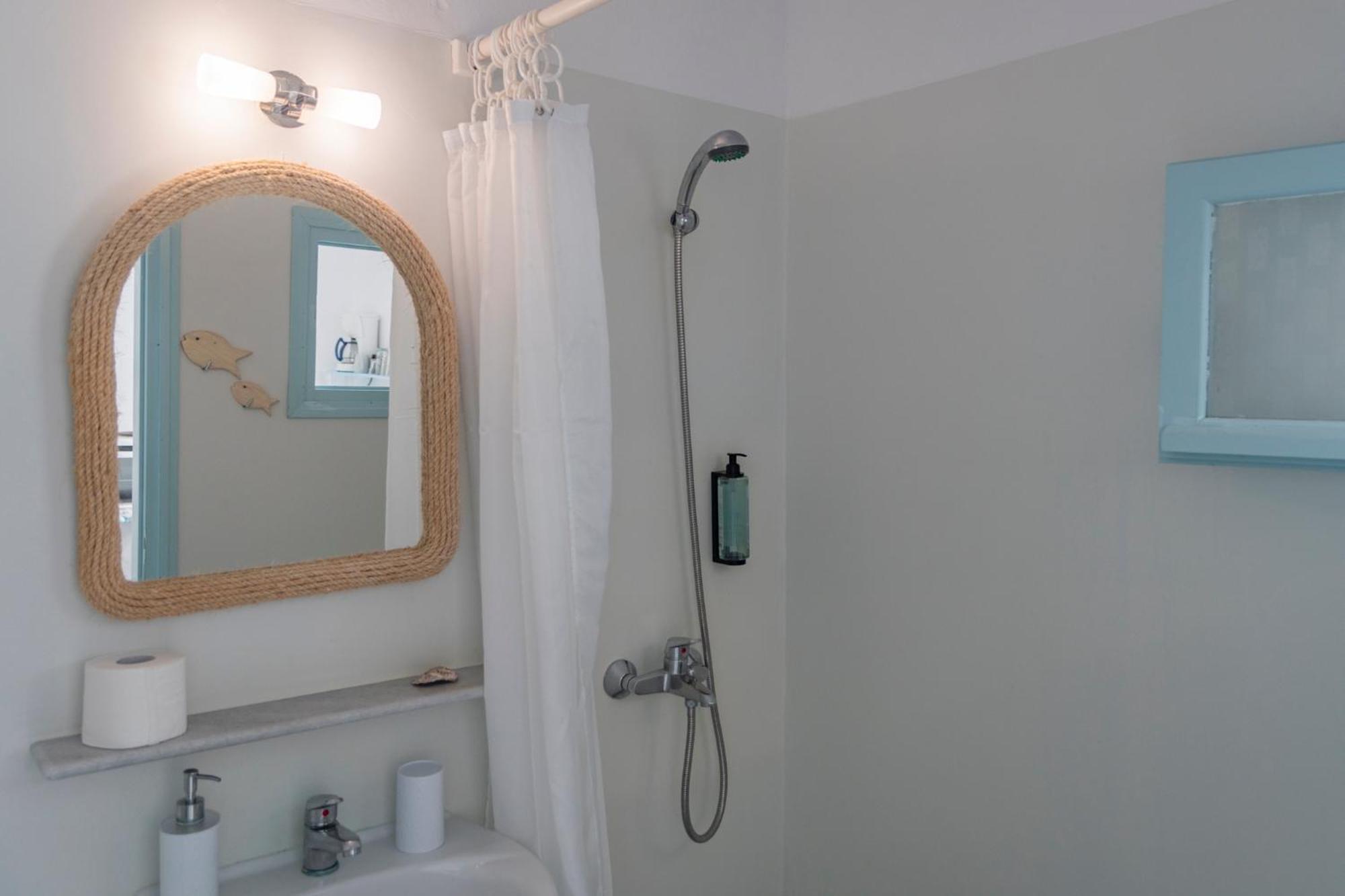 Paroscarmel Studio-Apartment Logaras Dış mekan fotoğraf