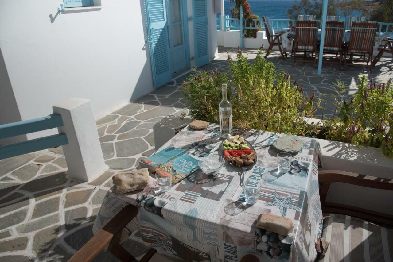 Paroscarmel Studio-Apartment Logaras Dış mekan fotoğraf